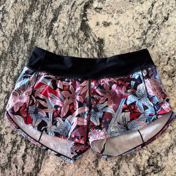 Lululemon Speed Up Floral Shorts - Low rise, 2.5” - Picture 1 of 4